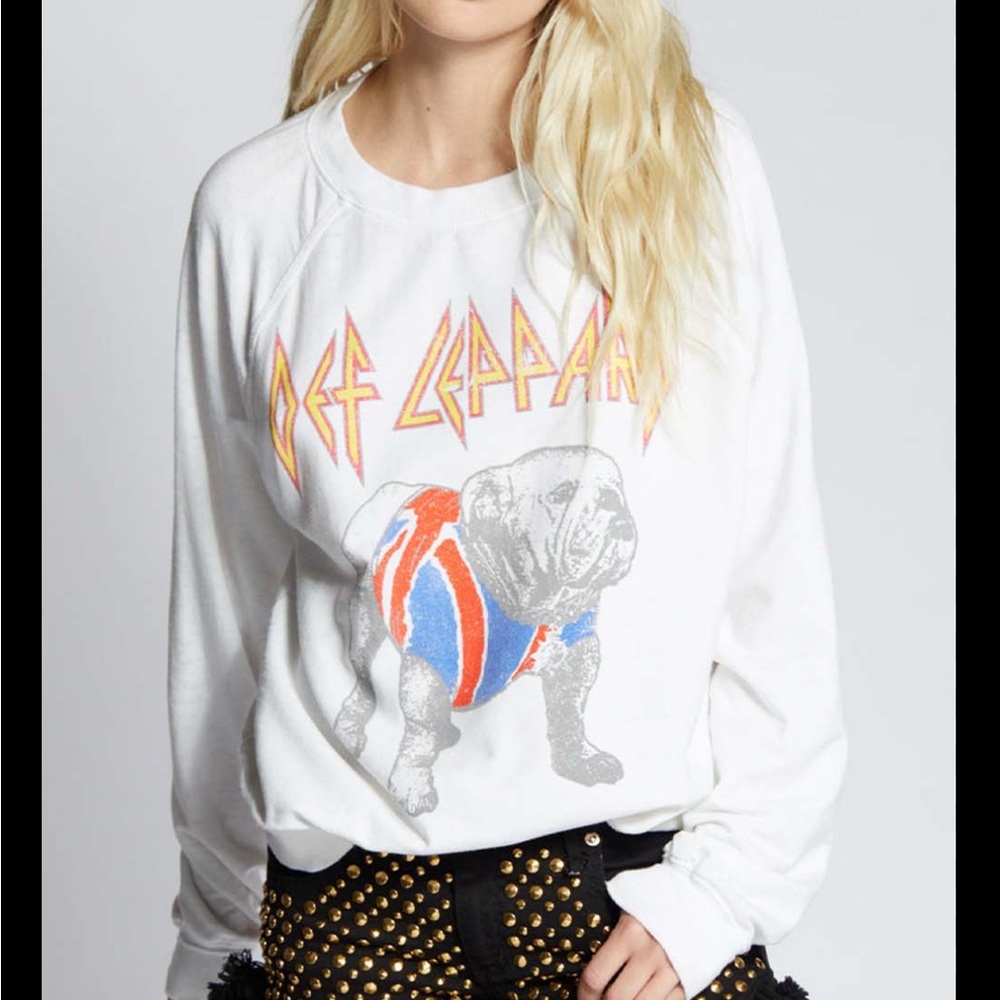 Recycled Karma Women’s White Unisex Def Leppard Union Jack Sweatshirt Size Small